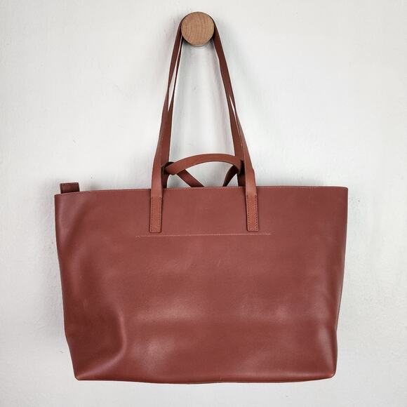 Madewell Handbags - NEW Madewell Zip Top Essential Tote Bag Warm Cinnamon Brown Leather Large Bag